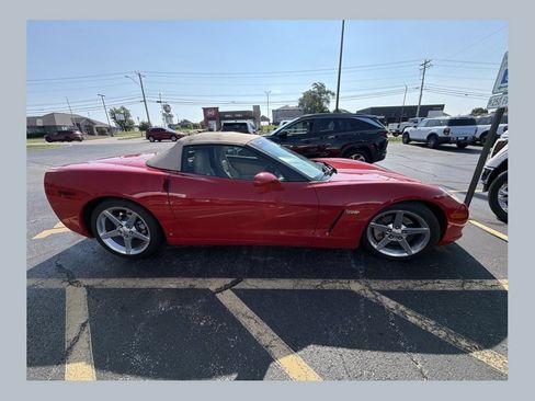 Used 2006 Chevrolet Corvette Convertible w/ Preferred Equipment Group RWD image 1