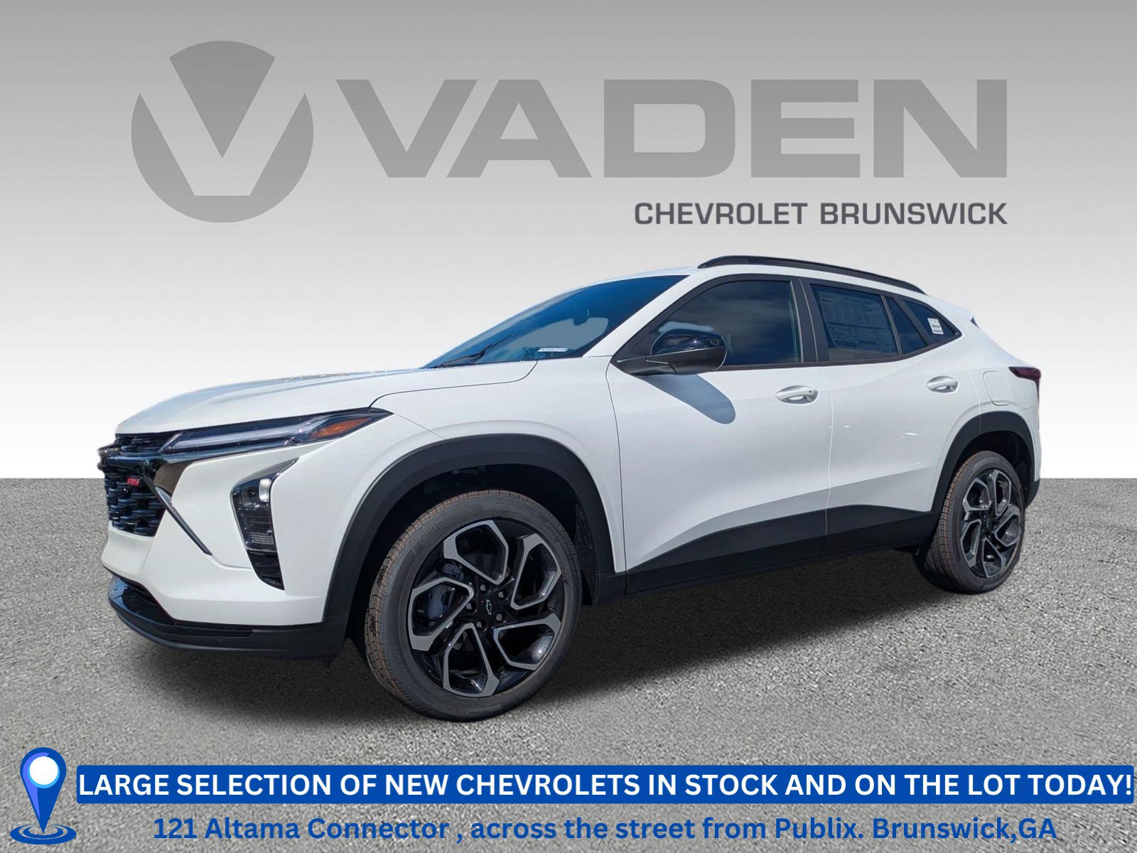 New 2026 Chevrolet Trax RS w/ Sunroof Package FWD image 1