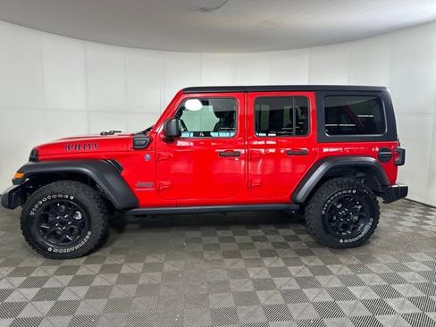 Used 2023 Jeep Wrangler Unlimited w/ Cold Weather Group image 6