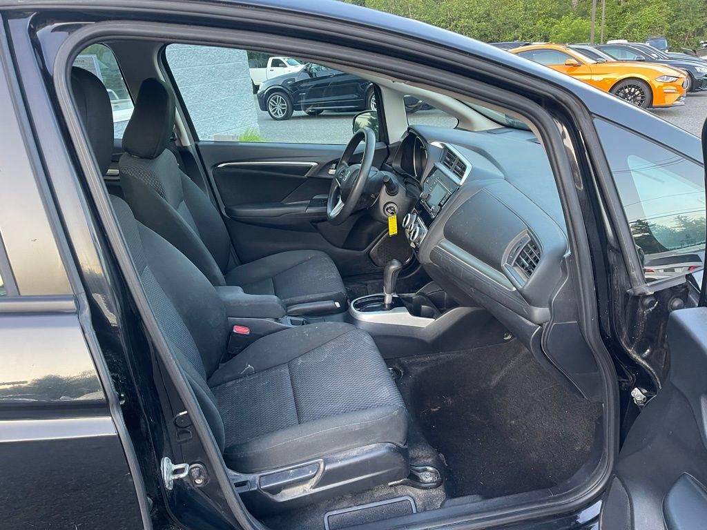 Used 2019 Honda Fit LX image 13