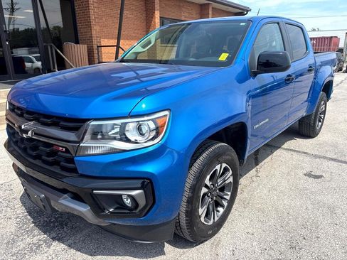 Used 2022 Chevrolet Colorado Z71 image 2