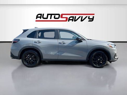 Used 2024 Honda HR-V Sport image 8