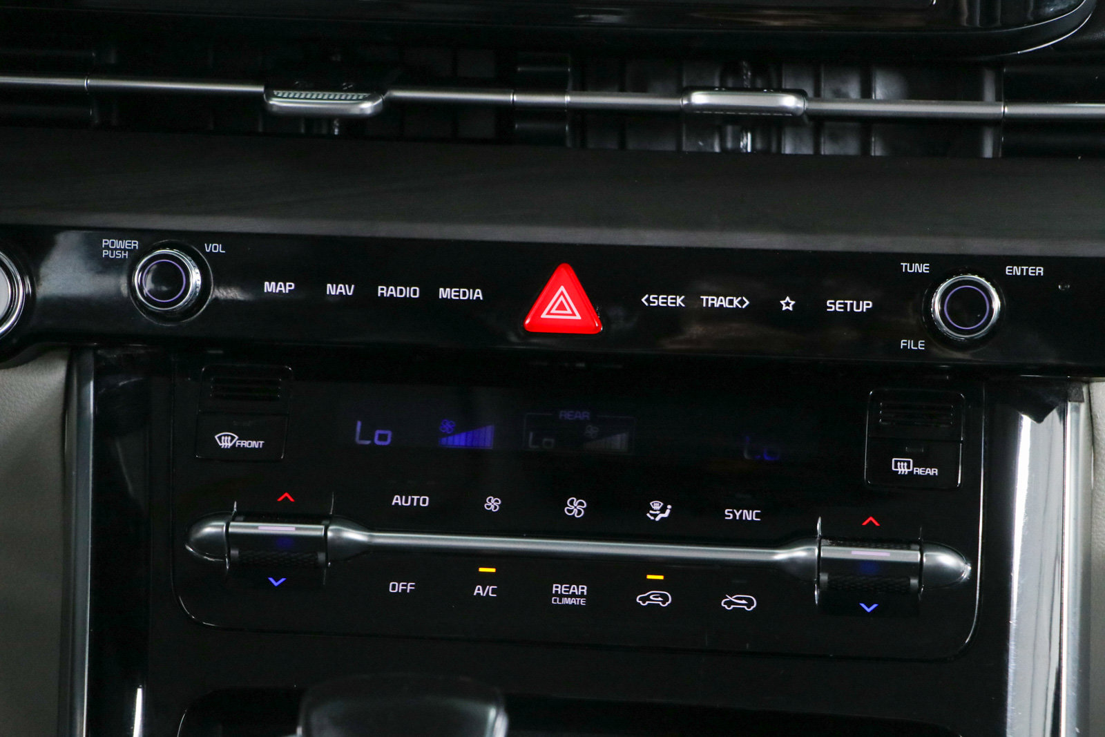 Used 2022 Kia Carnival EX FWD image 20
