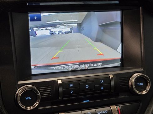 Used 2022 Ford Mustang Shelby GT500 w/ Technology Package image 18