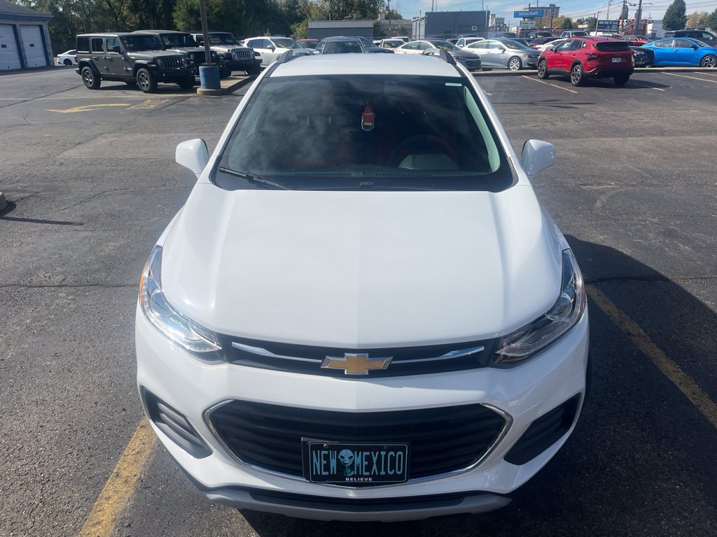 Used 2020 Chevrolet Trax LT w/ LT Convenience Package FWD image 1