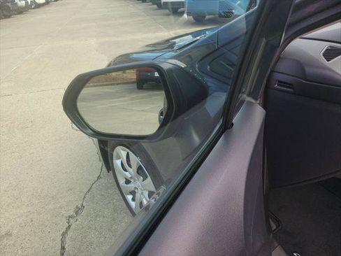 Certified 2025 Toyota Corolla LE image 13