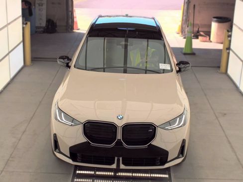 Used 2026 BMW X3 M50 w/ Premium Package AWD/4WD image 2