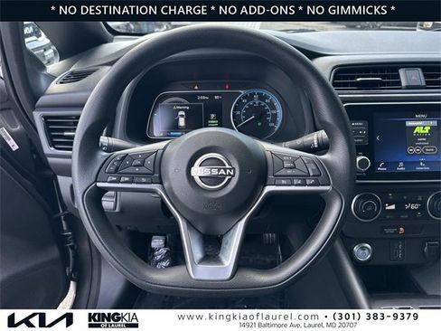 Used 2023 Nissan Leaf S image 8