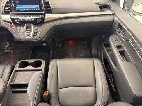 Used 2025 Honda Odyssey Sport-L image 26