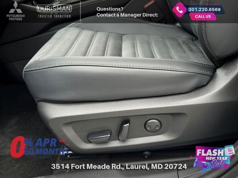 New 2025 Mitsubishi Outlander SE image 17