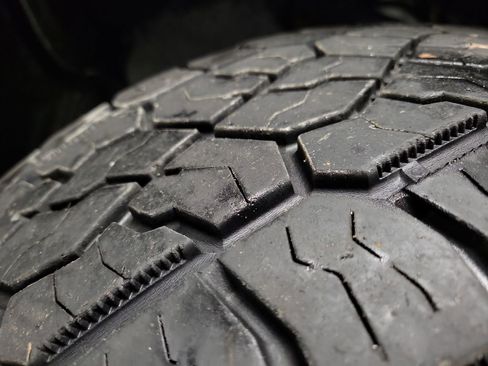 Used 2017 Toyota Tundra SR5 image 11