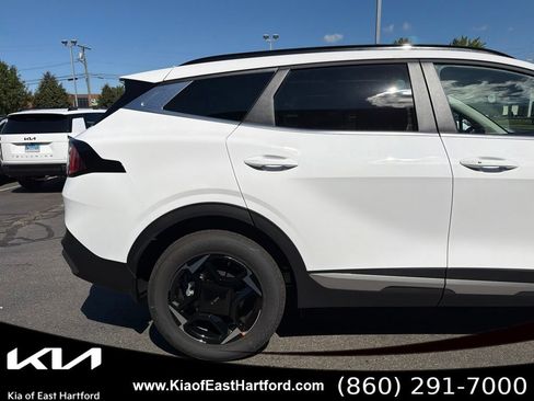 New 2026 Kia Sportage EX AWD/4WD image 6