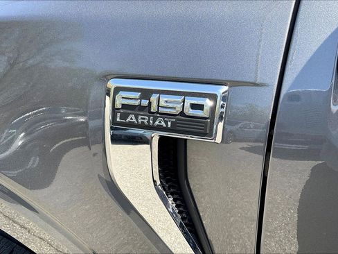 Used 2022 Ford F150 Lariat image 8