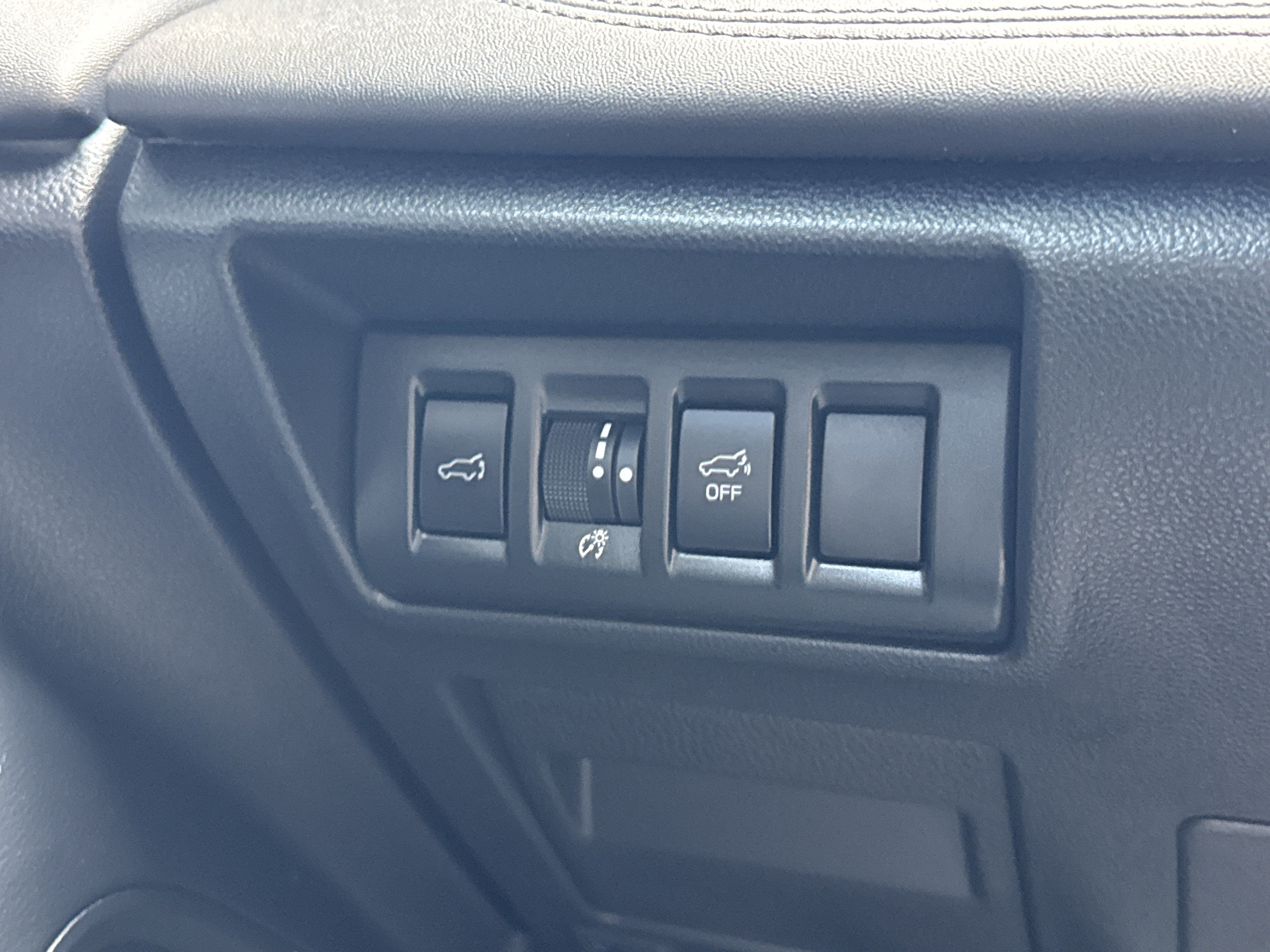 Used 2025 Subaru Outback Wilderness AWD/4WD image 11