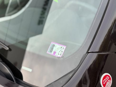 Certified 2021 Jeep Cherokee Trailhawk image 23