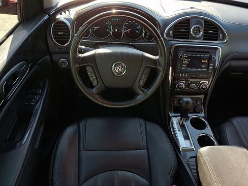 Used 2017 Buick Enclave Leather FWD image 11