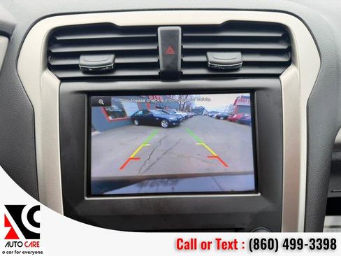 Used 2013 Ford Fusion SE FWD image 22
