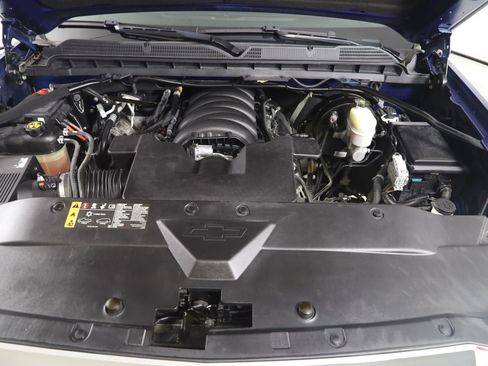 Used 2019 Chevrolet Silverado 1500 LT w/ All Star Edition AWD/4WD image 46