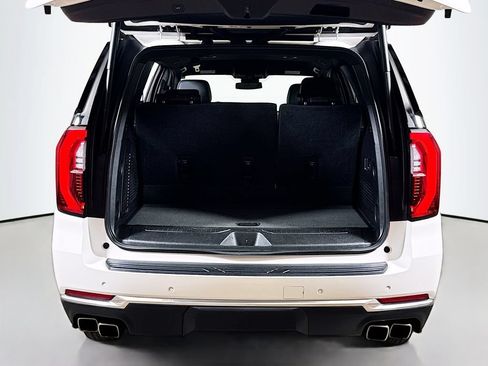Certified 2025 GMC Yukon Denali AWD/4WD image 25