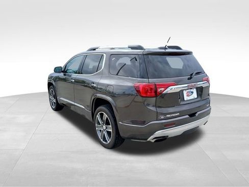 Used 2019 GMC Acadia Denali w/ Technology Package AWD/4WD image 3