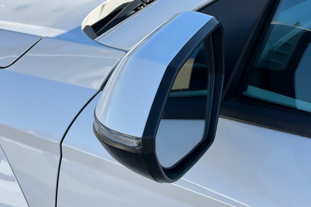 Certified 2024 Hyundai Kona SEL FWD image 37