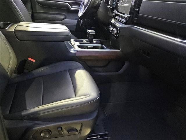 Used 2023 GMC Sierra 1500 SLT RWD image 21