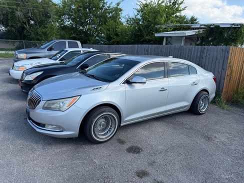 Used 2015 Buick LaCrosse Leather FWD image 18