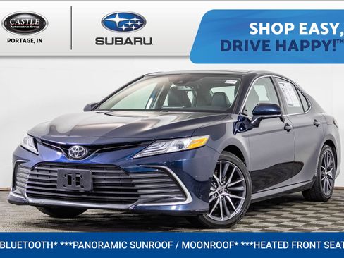 Used 2021 Toyota Camry XLE FWD image 1