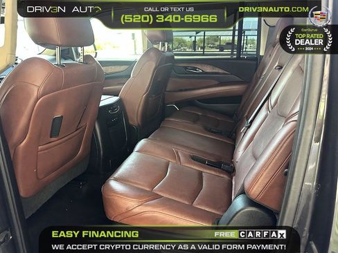 Used 2017 Cadillac Escalade ESV Premium Luxury AWD/4WD image 11