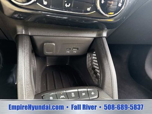 Used 2024 Chevrolet TrailBlazer RS FWD image 26