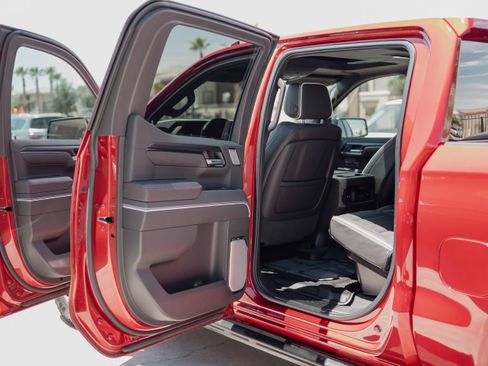 Used 2026 GMC Sierra 1500 AT4X AWD/4WD image 12