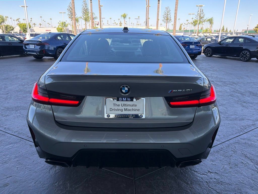 Used 2026 BMW M340i w/ Premium Package RWD image 4