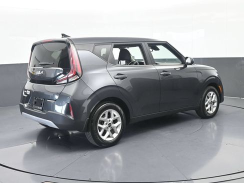 Used 2024 Kia Soul S FWD image 6