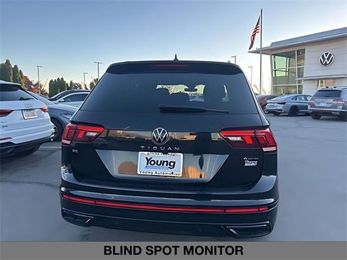 Used 2024 Volkswagen Tiguan SE R-Line image 6
