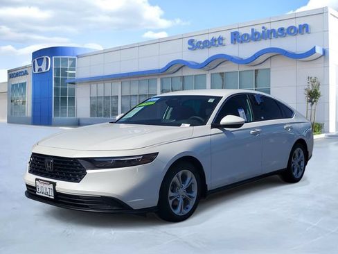 Certified 2023 Honda Accord LX image 2