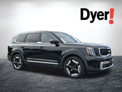 Certified 2024 Kia Telluride EX w/ EX Captain's Chair Package