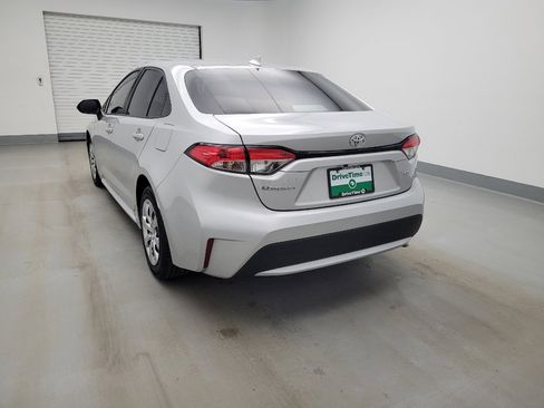 Used 2022 Toyota Corolla LE FWD image 6