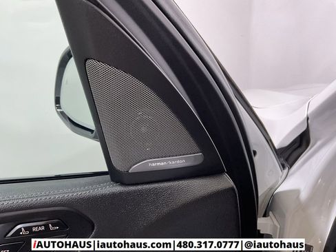 Used 2022 BMW X7 M50i image 44