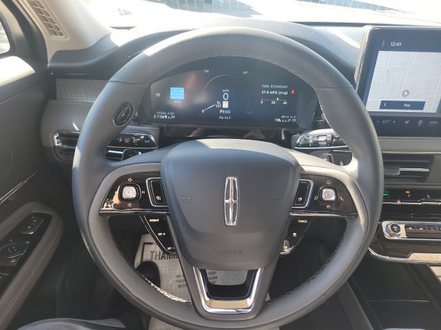 Certified 2024 Lincoln Corsair AWD image 30