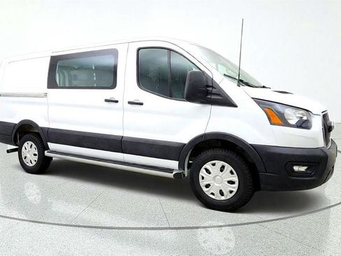 Used 2025 Ford Transit 250 Low Roof w/ Exterior Upgrade Package RWD image 3