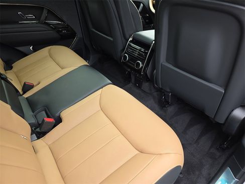 New 2026 Land Rover Range Rover Sport Dynamic SE image 11