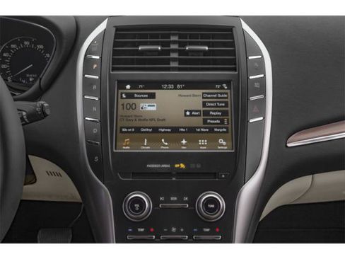 Used 2018 Lincoln MKC Premiere FWD image 10