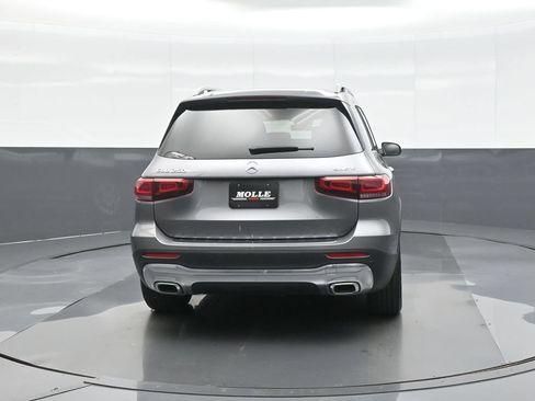 Used 2022 Mercedes-Benz GLB 250 4MATIC image 6