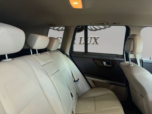 Used 2015 Mercedes-Benz GLK 350 2WD w/ Appearance Package image 16