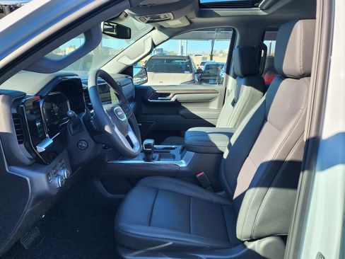 New 2026 GMC Sierra 1500 SLT w/ SLT Premium Plus Package image 17
