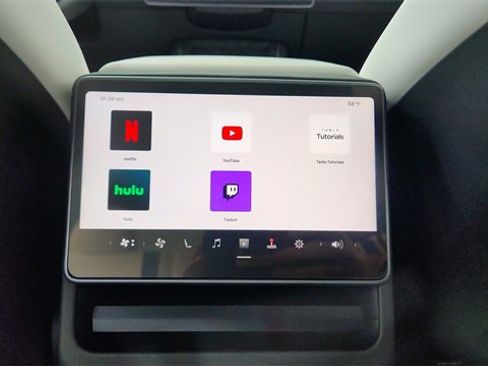 Used 2026 Tesla Model Y 2WD image 50