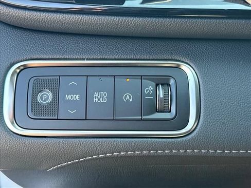 New 2027 Buick Enclave Preferred w/ Power Package FWD image 29