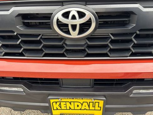 Used 2025 Toyota Tacoma TRD Off-Road image 25