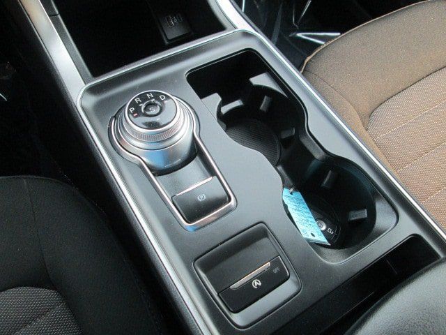Used 2024 Ford Edge SE w/ Black Appearance Package AWD/4WD image 18
