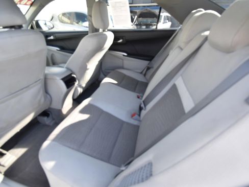 Used 2012 Toyota Camry LE w/ Preferred Accessory Pkg image 10